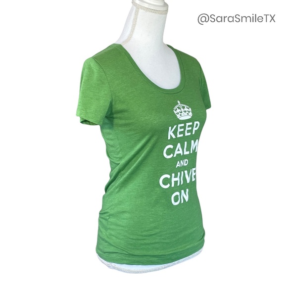 THE CHIVE - Keep Calm & Chive On - Green Graphic Short Sleeve Fitted T-Shirt - Picture 10 of 11
